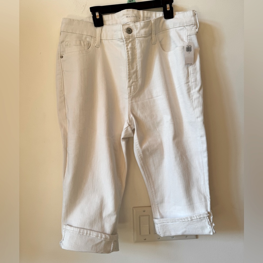 NWT OLD NAVY The Sweetheart Capri Jeans Women’s Size 14 White